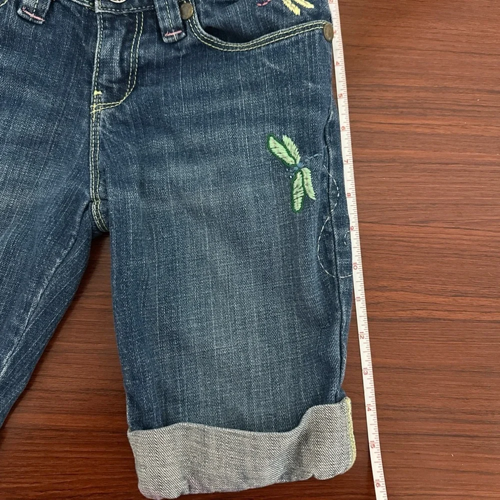 Gap Blue Denim Dragonfly Embroidery Stretch Bermuda Rolled Shorts Size 8 Girls - Picture 9 of 10